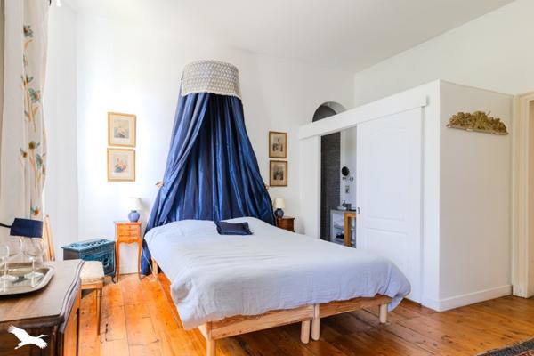 Maison à vendre 599 900 € Coutras 18 p 621 m² DPE E