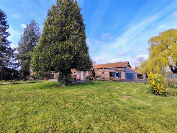 Fleurbaix (62840) EXCLUSIVITE, Authentique Ferme exposée plein Sud, 200m2 habitables, 320 m2 utiles, Parcelle de plus de 5000 m2