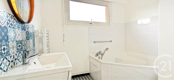 Appartement T2 à vendre  2 pièces - 49,99 m2 AIX LES BAINS - 73