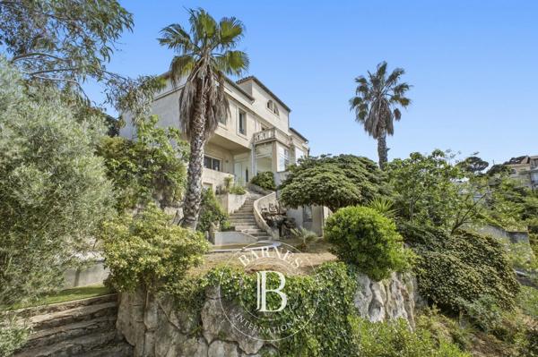 Marseille 7ème, Maison 6 Chambres -  377 m² à vendre