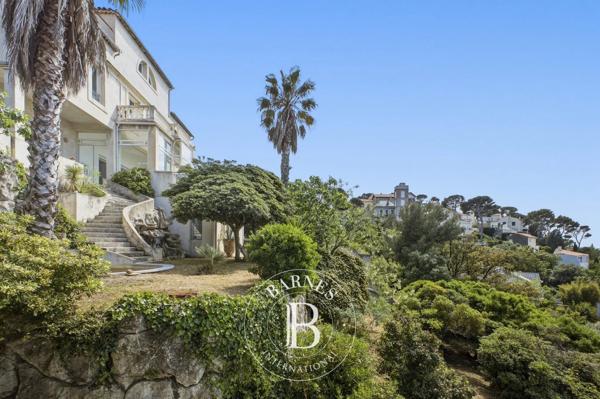 Marseille 7ème, Maison 6 Chambres -  377 m² à vendre