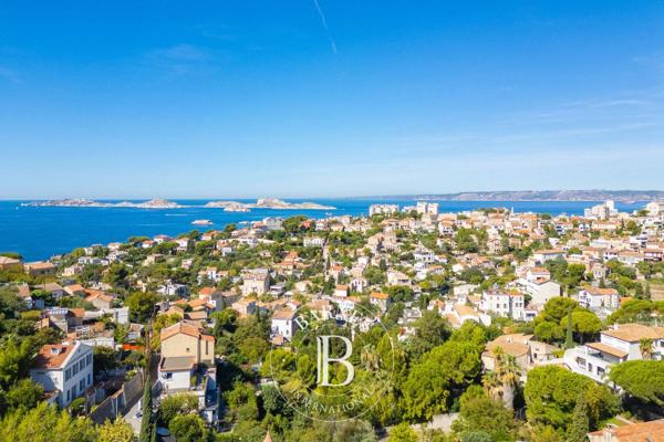 Marseille 7ème, Maison 6 Chambres -  377 m² à vendre