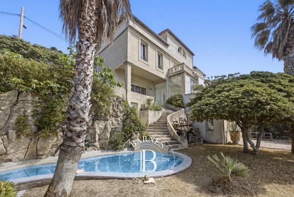 Marseille 7ème, Maison 6 Chambres -  377 m² à vendre