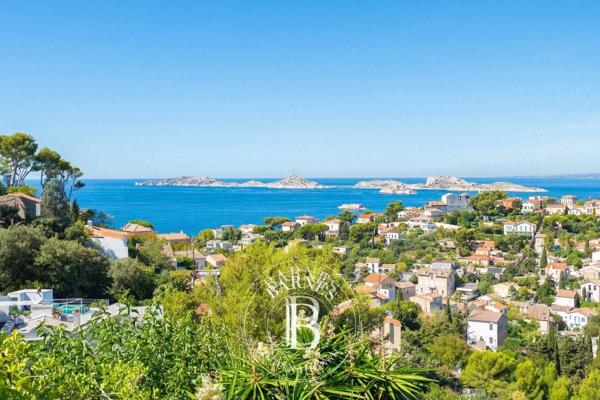 Marseille 7ème, Maison 6 Chambres -  377 m² à vendre
