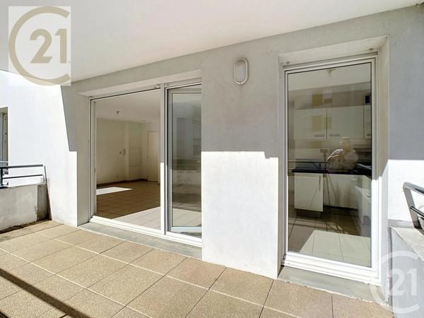 Appartement F3 à vendre  3 pièces - 69,71 m 2   NANTES  - 44