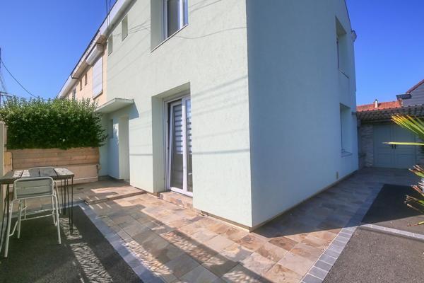 MAISON SEMI-MITOYENNE A MALO LES BAINS