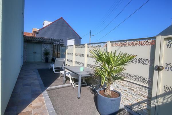 MAISON SEMI-MITOYENNE A MALO LES BAINS