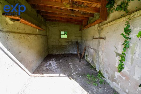 33760-BELLEBAT - POTENTIEL - LONGERE-TERRAIN-GARAGE- PROCHE BORDEAUX