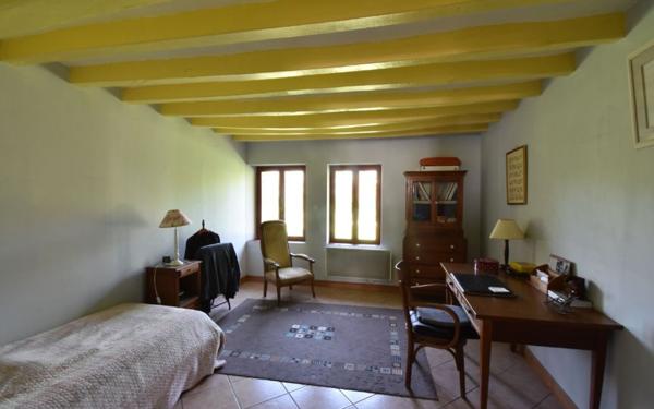 Maison à vendre    5 pièces •  Sury-ès-Bois