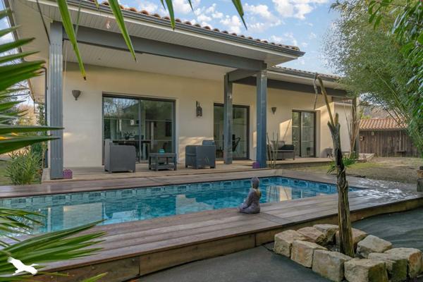 Maison 519 000 € Saint-Jean-d'Illac 4 p 119 m² DPE A