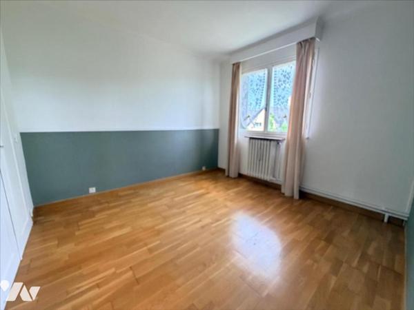 MAISON 4 PIECES 76m²