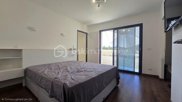 Venez vite découvrir ce magnifique bien située, dans un lieu dit, proche de BRUX 86, environnement calme, proche de la national 10 et à cinq minutes de couhé et commerces

Ce magnifique bien immobilier est composé:

REZ-DE-CHAUSSÉE :
- Entrée spacieuse, avec de nombreux rangement et dressing 
- Salon/séjour/ salle à manger de 57 m²
- Cuisine de 12 m², aménagée, fonctionnelle, ouverte  sur le salon, et équipée, avec îlot central, rangement, plaque, hotte, frigo américain, cave à vin.
- Deux chambres de 10 m² chacune avec placard.
- Salle d'eau
-Un wc séparé
- Un bureau
- Une suite parentale, grand dressing, salle d'eau et toilette, accès à la terrasse.
- Un grand garage avec buanderie, cellier et espace de rangement dans les combles au dessus du garage.

EXTÉRIEUR:
- Ce superbe bien immobilier est implanté sur une parcelle de terrain de 19056 m² environ, arborés et clôturé en partie.
- Une parcelle peut être exploitée en fermage ou à votre convenance.
- Terrasse exposée sud

PARTIES TECHNIQUES:
- Chauffage: pompe à chaleur, pas de clim
- Passage vide sanitaire
- Construite en 2019
- Fosse septique conforme
Une visite?