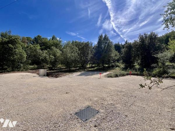 Vente Terrains à bâtir à Saint-Julien-de-Peyrolas
