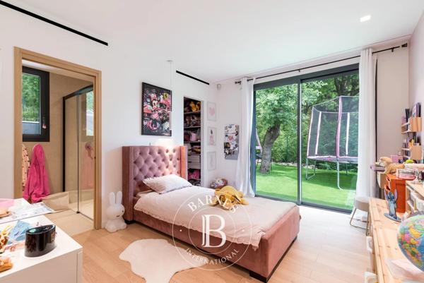 Valbonne, Maison 6 Chambres -  272 m² à vendre