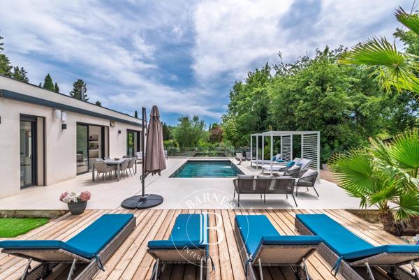 Valbonne, Maison 6 Chambres -  272 m² à vendre