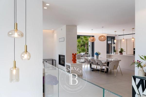 Valbonne, Maison 6 Chambres -  272 m² à vendre