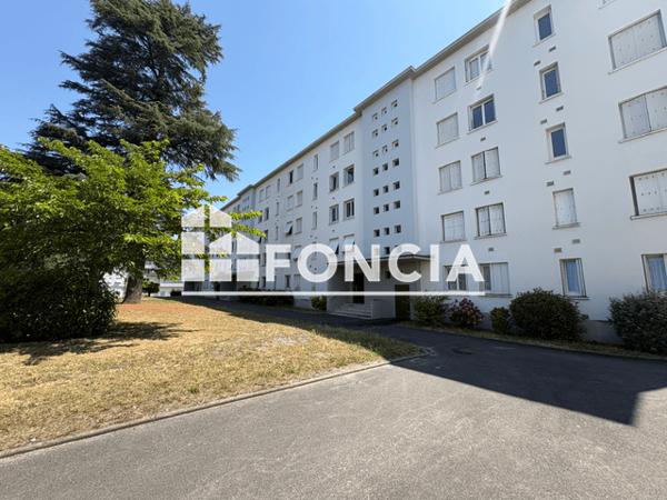 Location Appartement meublé 3 pièces 52.13 m² - RESIDENCE LES ORMES Bordeaux 33200