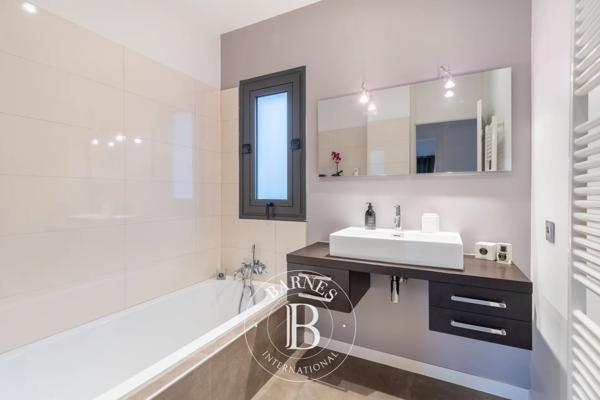 La Celle-Saint-Cloud, Maison 5 Chambres -  335 m² à vendre