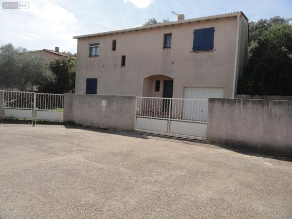 Maison individuelle à vendre à Saint-Gilles dans le Gard (30800), ref : 11411/425