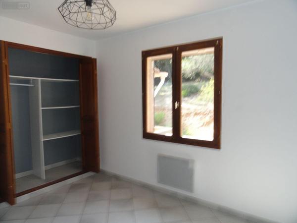 Maison individuelle à vendre à Saint-Gilles dans le Gard (30800), ref : 11411/425