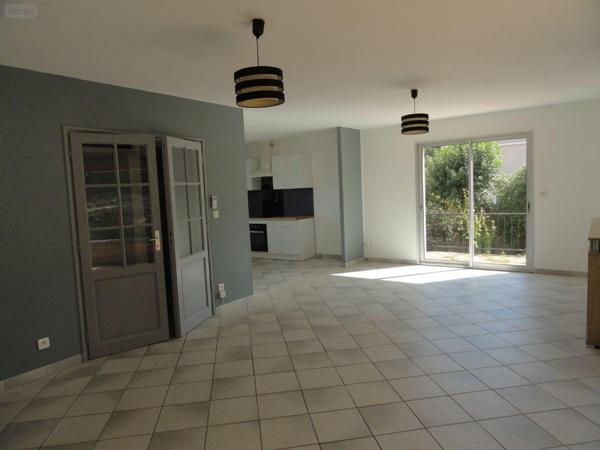 Maison individuelle à vendre à Saint-Gilles dans le Gard (30800), ref : 11411/425