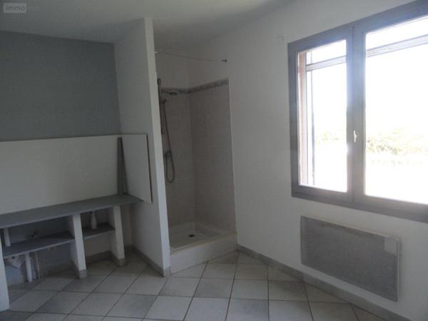 Maison individuelle à vendre à Saint-Gilles dans le Gard (30800), ref : 11411/425