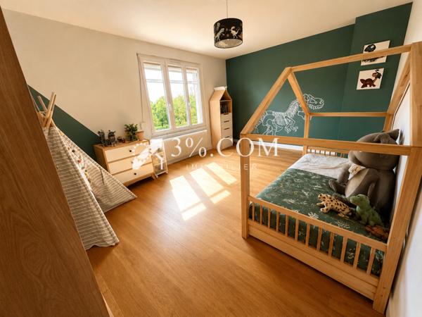 Maison 9 pièce(s) 6 chambre(s) 190 m²