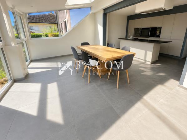 Maison 9 pièce(s) 6 chambre(s) 190 m²