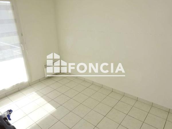 Location Appartement 2 pièces 43.91 m² - 2 RUE DE SOLFERINO Elbeuf 76500