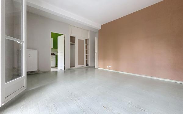 Appartement à vendre    1 pièce • 34,92 m2 Tours