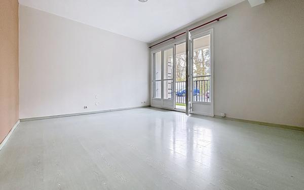 Appartement à vendre    1 pièce • 34,92 m2 Tours