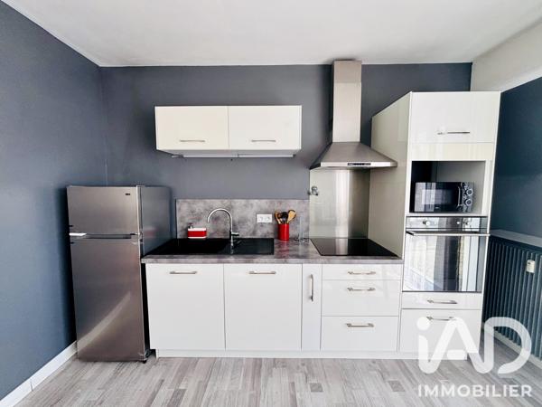Location studio 33 m² Compiègne
