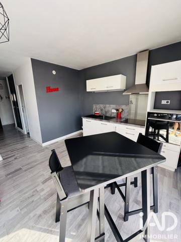 Location studio 33 m² Compiègne