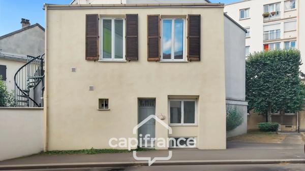 Montreuil-A vendre maison loft sur 2 niveaux + espace mezzanine-28m2 habitables-38 m2 au sol-Proche Mairie- Cave