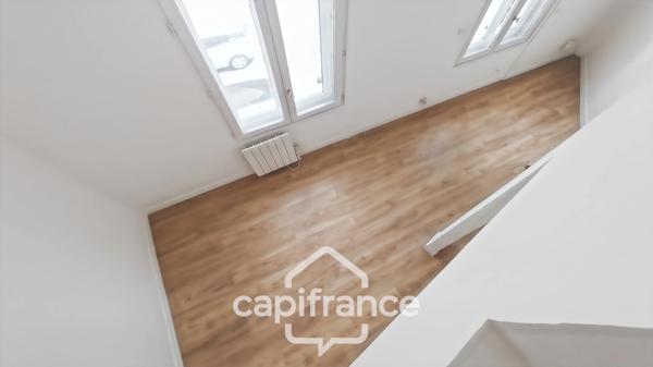 Montreuil-A vendre maison loft sur 2 niveaux + espace mezzanine-28m2 habitables-38 m2 au sol-Proche Mairie- Cave