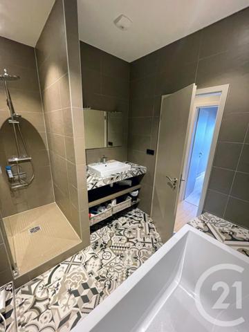 Appartement F4 à vendre  5 pièces - 91,83 m2 CHATEL - 74