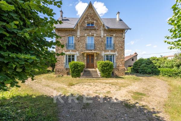 Maison de caractère – Élégante meulière familiale aux volumes remarquables