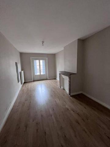 Appartement 4 pièces                                        - 43000 Le Puy-en-Velay Réf : 12058