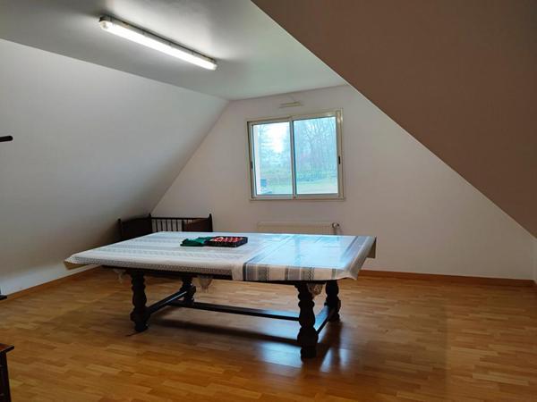 Maison  8 pièce(s) 181 m2