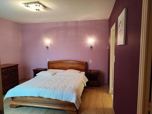 Maison  8 pièce(s) 181 m2