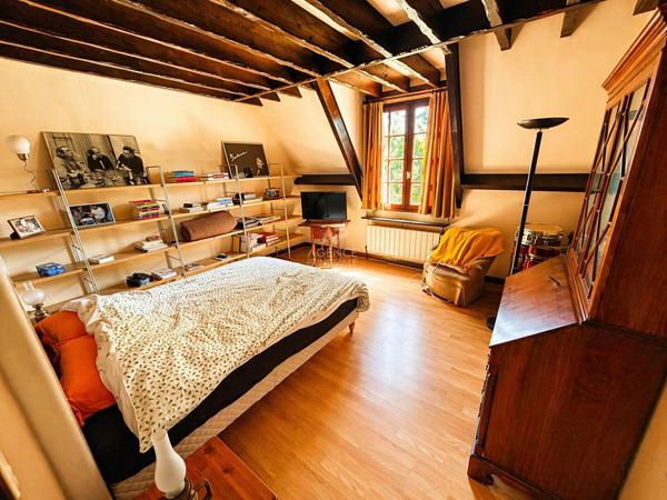 Maison Verneuil Sur Seine 7 pièce(s) €687 000 ** - Référence 1109