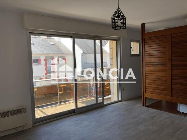Location Studio 26.3 m² - 12 RUE GUY ROPARTZ Saint Brieuc 22000
