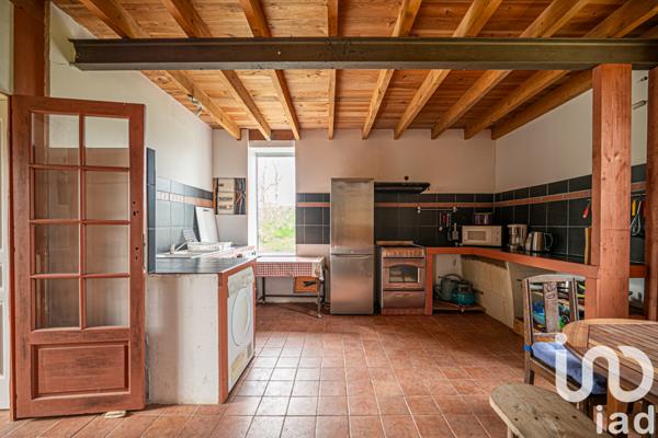 Maison à vendre 6 pièces 207 m² La Chartre-sur-le-Loir