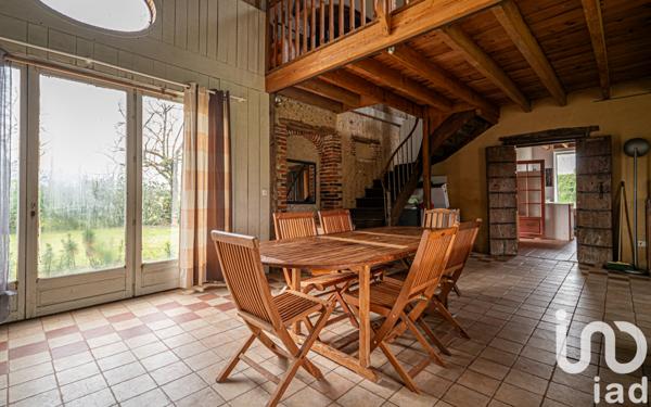 Maison à vendre 6 pièces 207 m² La Chartre-sur-le-Loir