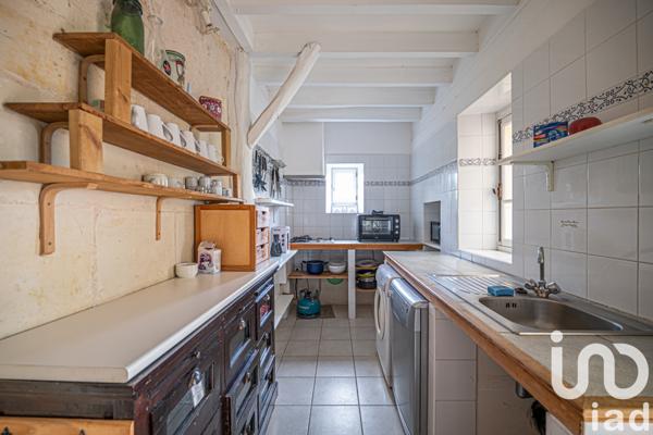 Maison à vendre 6 pièces 207 m² La Chartre-sur-le-Loir