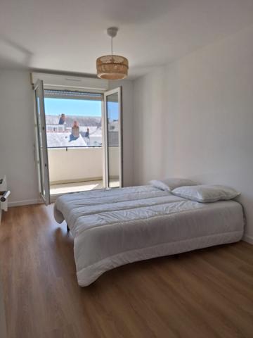 49100 ANGERS TYPE 2 MEUBLE - JARDIN DES PLANTES