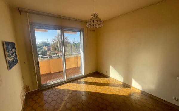 Appartement à vendre    3 pièces • 58 m2 Six-Fours-les-Plages