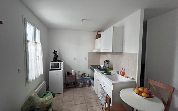 Maison à louer    1 pièce •  Rochefort