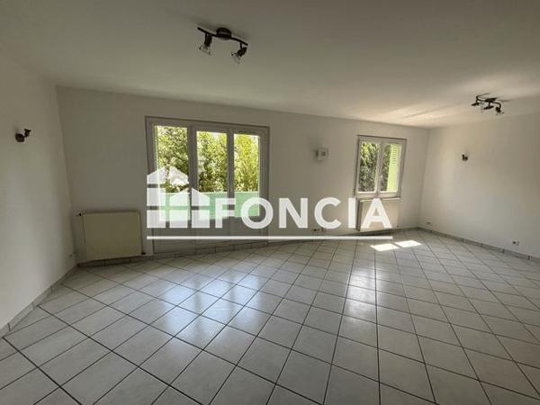 Location Appartement 4 pièces 69.92 m² - 367 AVENUE SADI CARNOT Guilherand-granges 07500