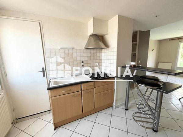 Location Appartement 4 pièces 69.92 m² - 367 AVENUE SADI CARNOT Guilherand-granges 07500